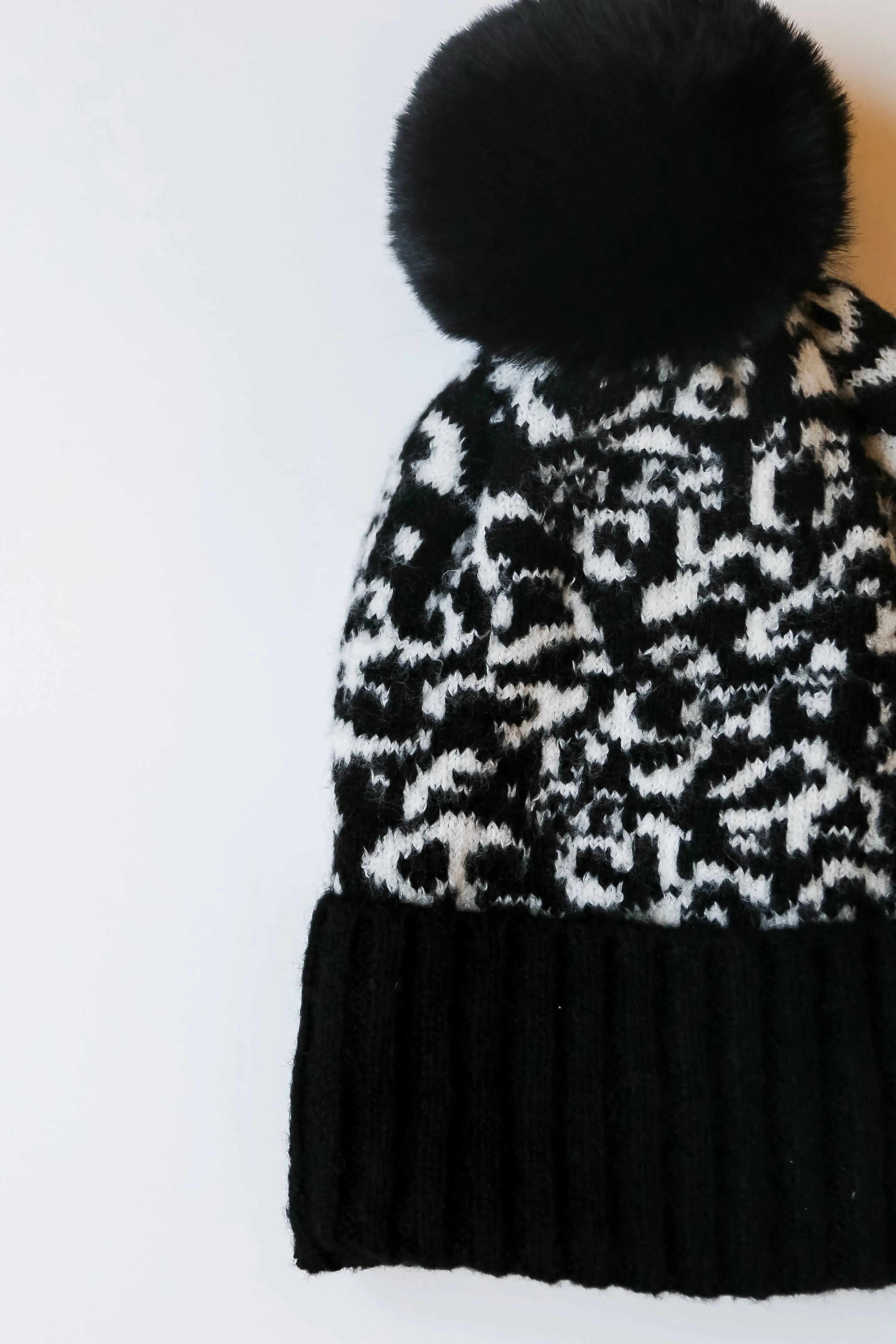 FINAL SALE - Adorably Cozy Leopard Pom Pom Beanie - DOORBUSTER