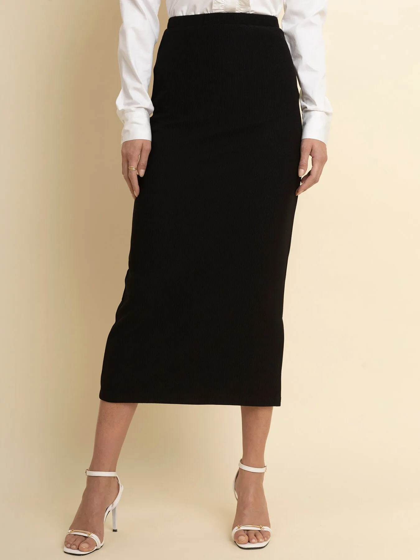 LivIn Midi Skirt - Black