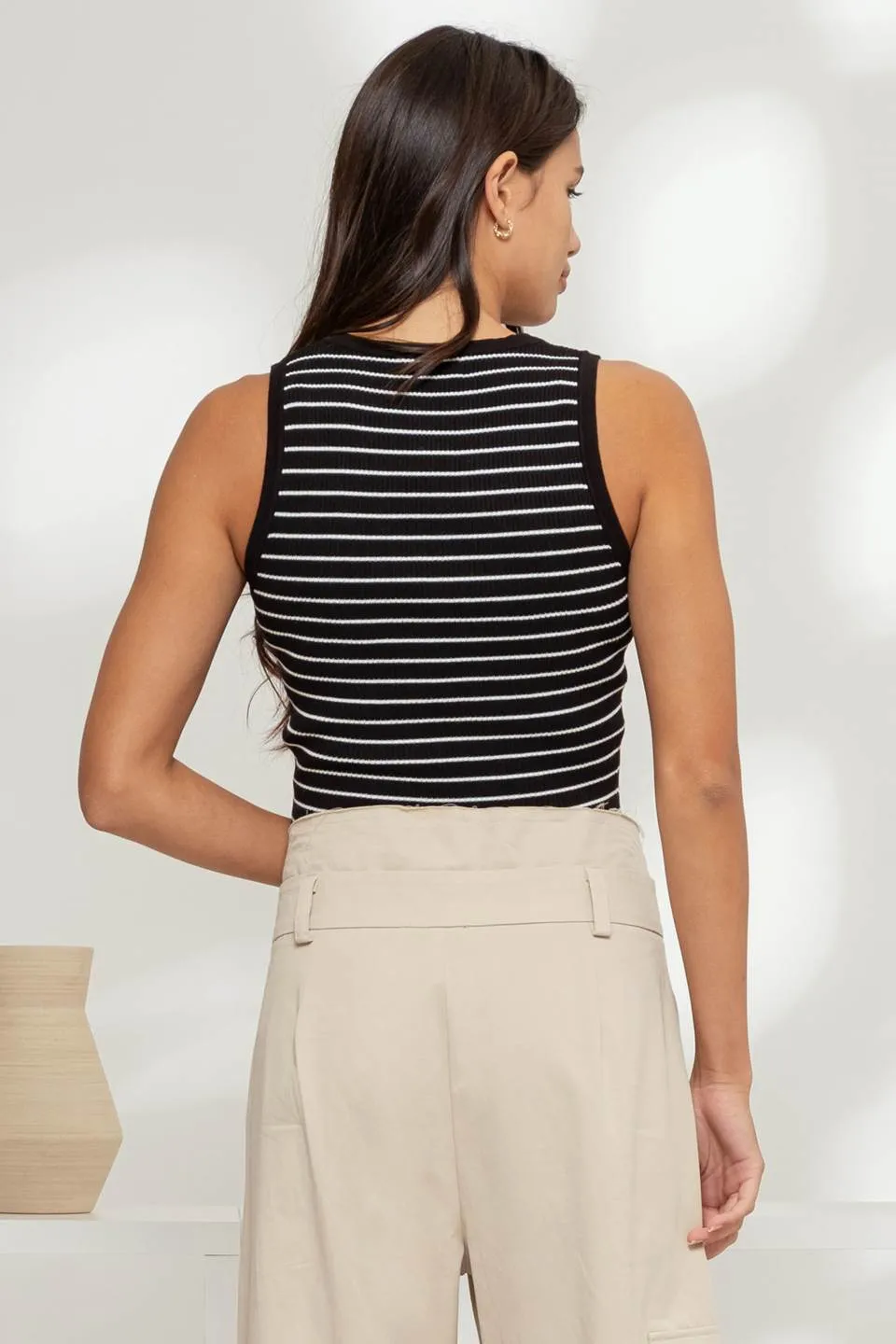 STRIPE SLEEVELESS HENLEY KNIT CROP TOP